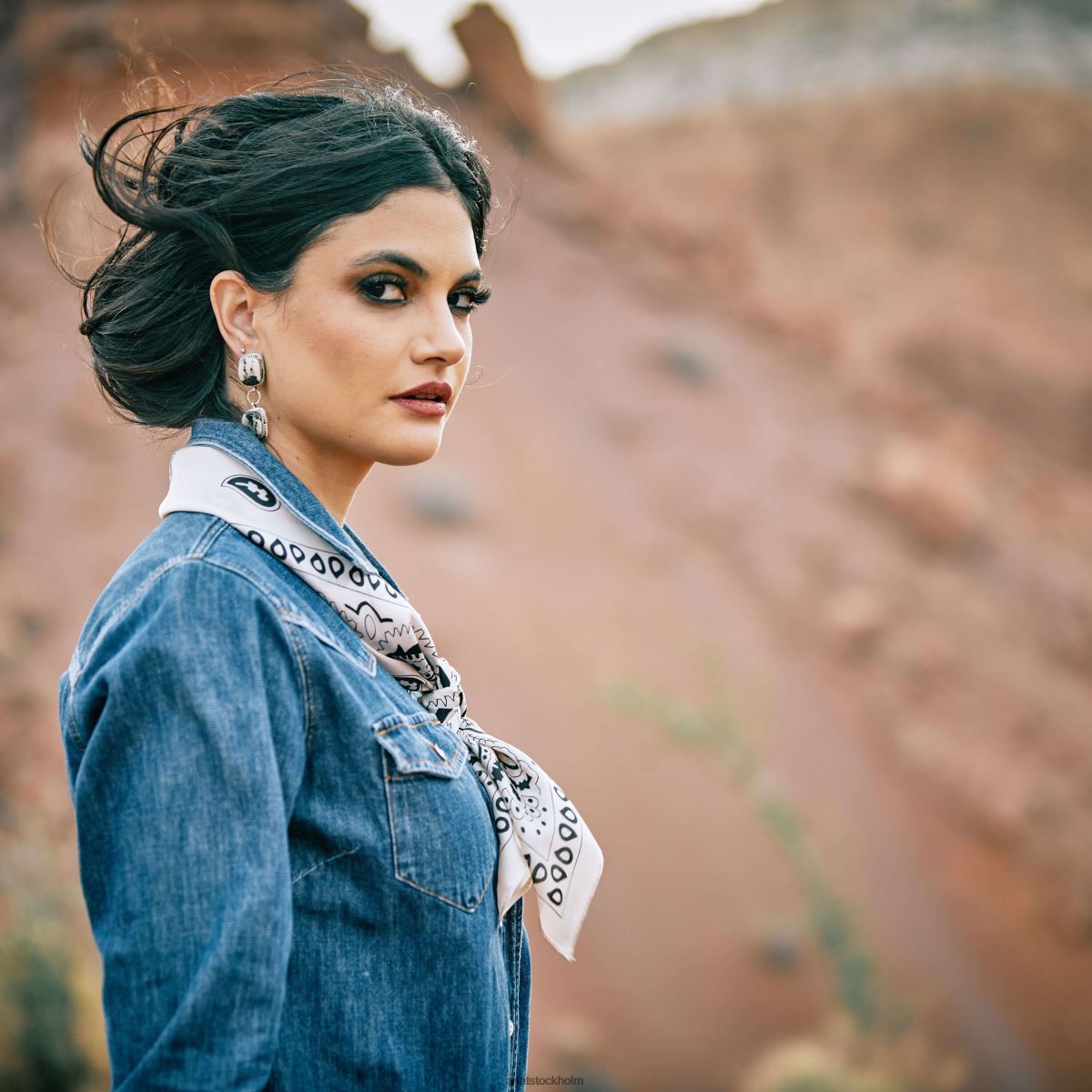 blast Ariat farriday jeansskjorta blåljus kvinnor F04843010