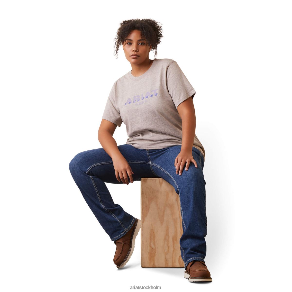 blast Ariat T-shirt med stark logotyp i armeringsjärn i bomull portabella ljung kvinnor F04843118