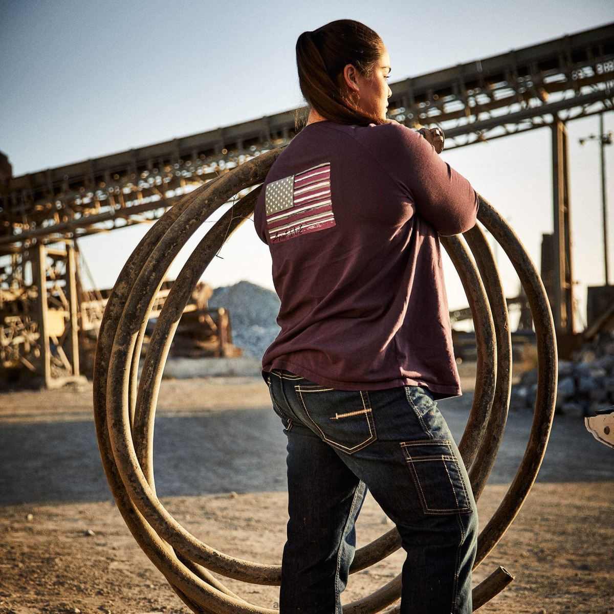 blast Ariat rebar cottonstrong flagga t-shirt plommon perfekt kvinnor F04842917