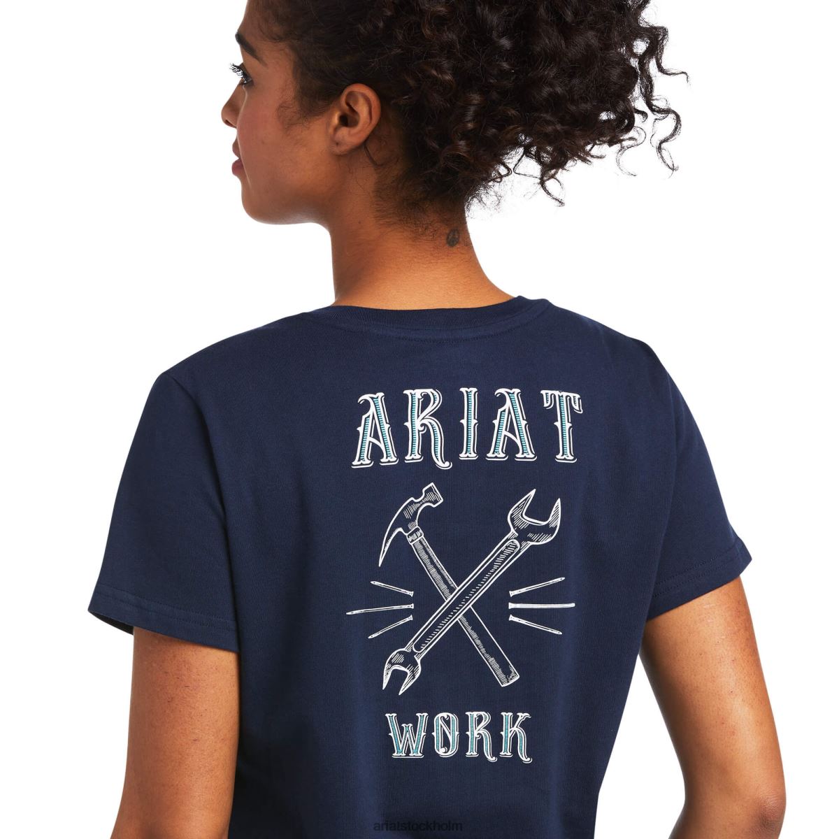 blast Ariat stark skiftnyckel grafisk t-shirt i armeringsjärn i bomull marinförmörkelse kvinnor F04842954