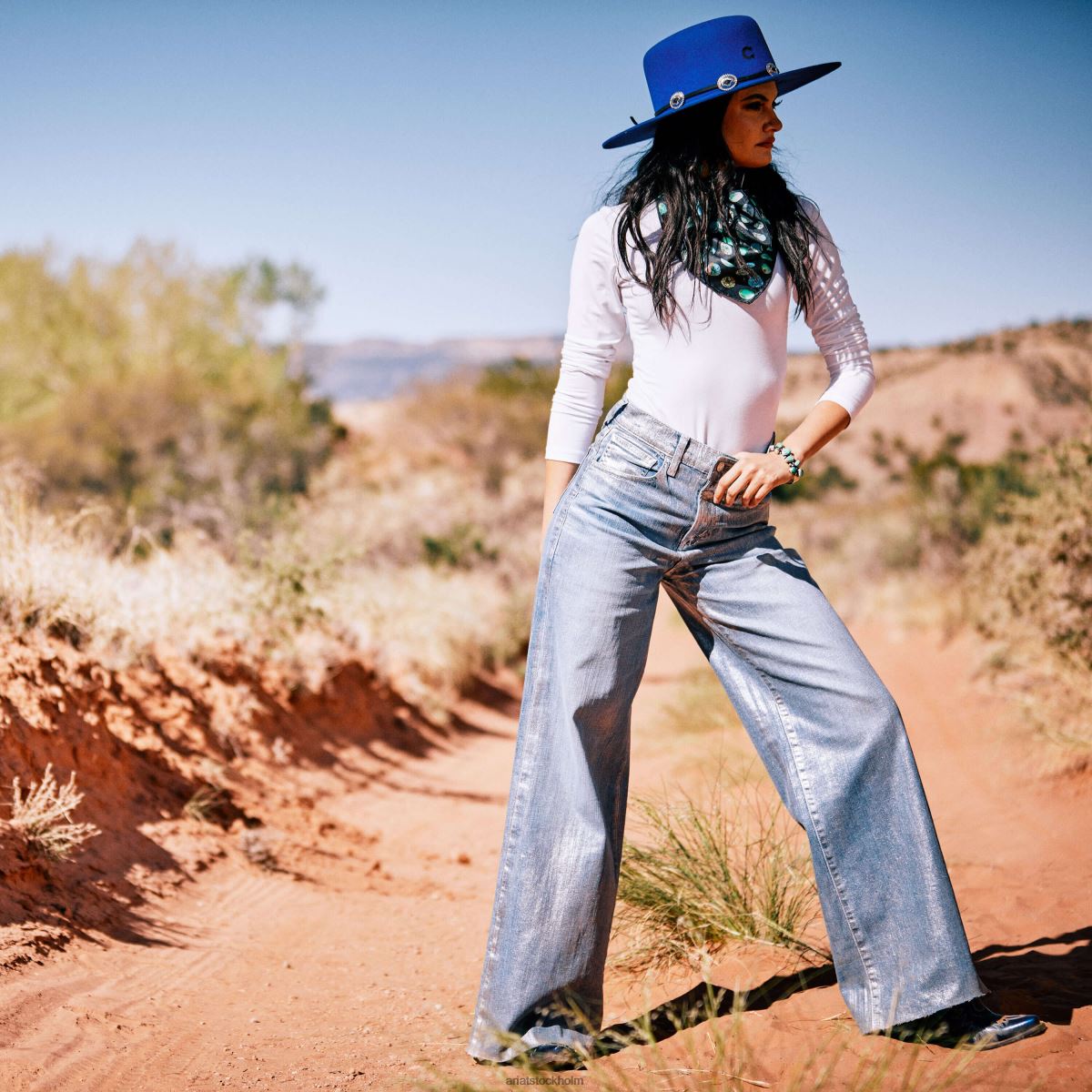 bottnar Ariat jazmin jeans med vida ben metalliskt silver kvinnor F04842609