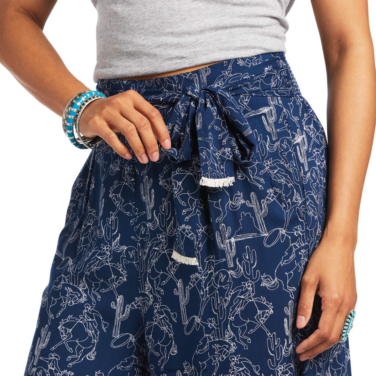 bottnar Ariat bucking häst goucho multitryck kvinnor F04842682