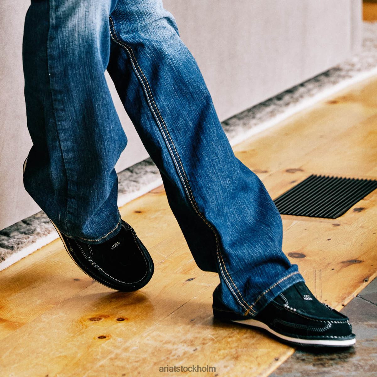 Skodon Ariat kryssare 1 svart mocka kvinnor F04842410