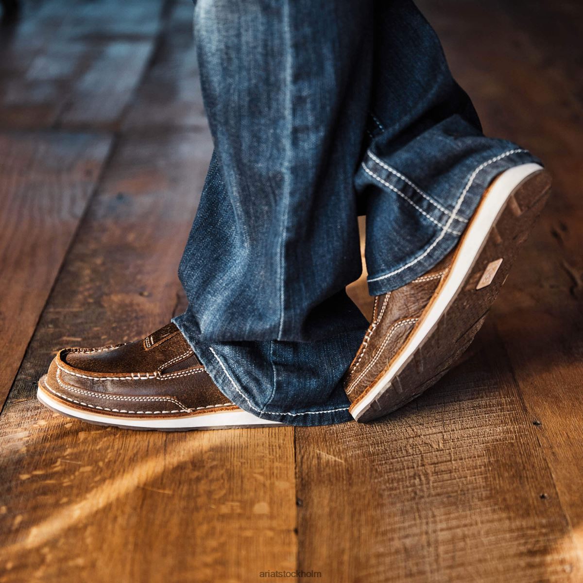 Skodon Ariat kryssare 1 vintage bombplan kvinnor F04842431