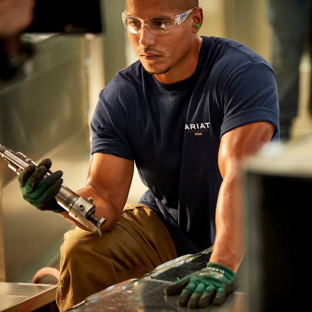 blast Ariat T-shirt med stark logotyp i armeringsjärn i bomull svart män F0484604