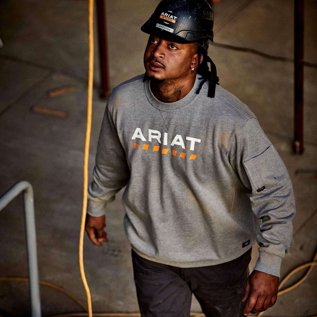 blast Ariat armeringsjärn workman logotyp sweatshirt gråmelerad män F04841454