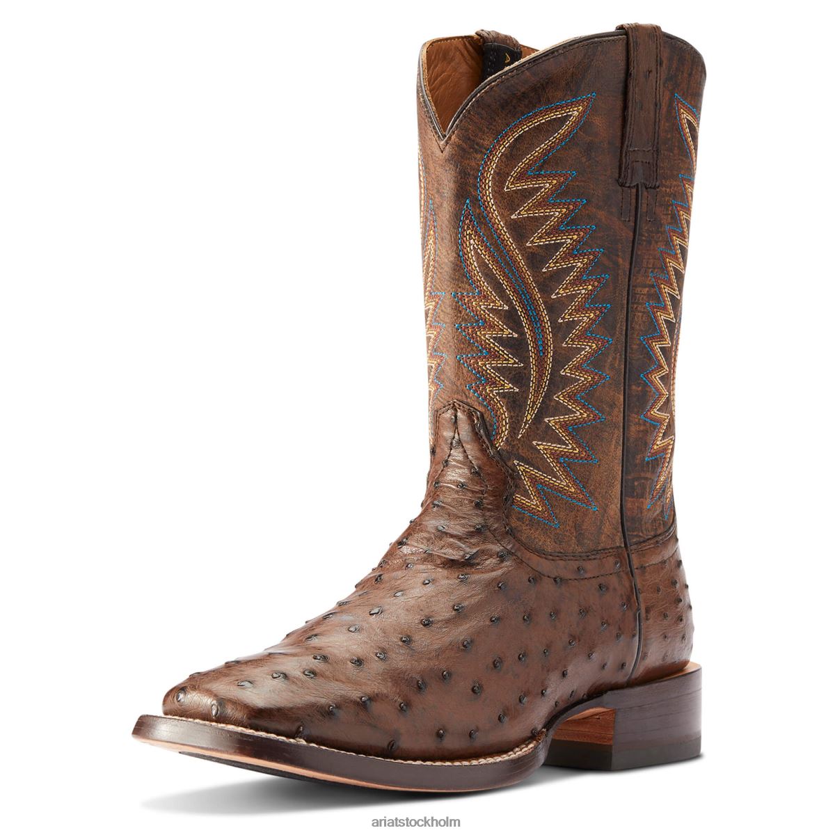 mocka full fjäderfjädrar